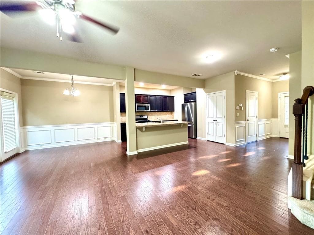 3 bedroom, 3 bathroom, 1,648 sq ft townhouse for sale at 2885 Maple Park Place, Cumming, GA 30041 — photo 7