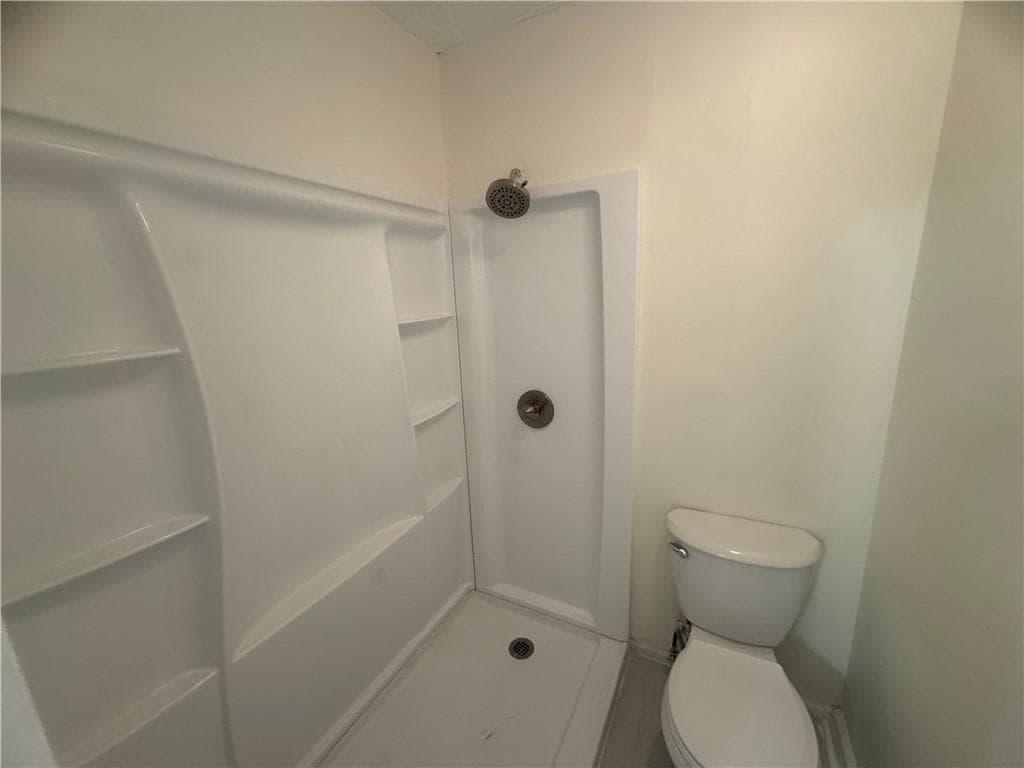 3 bedroom, 3 bathroom, 1,492 sq ft condominium for sale at 3563 Splinterwood Road, Peachtree Corners, GA 30092 — photo 8