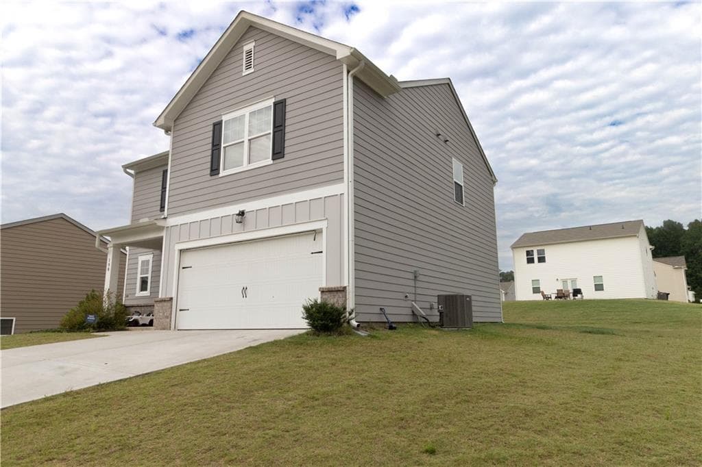 4 bedroom, 3 bathroom, 1,870 sq ft single family residence for sale at 198 Colbury Street, Villa Rica, GA 30180 — photo 3