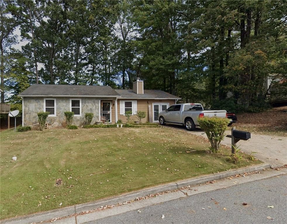 3 bedroom, 2 bathroom, 1,079 sq ft single family residence for sale at 4872 Plymouth Trace, Decatur, GA 30035