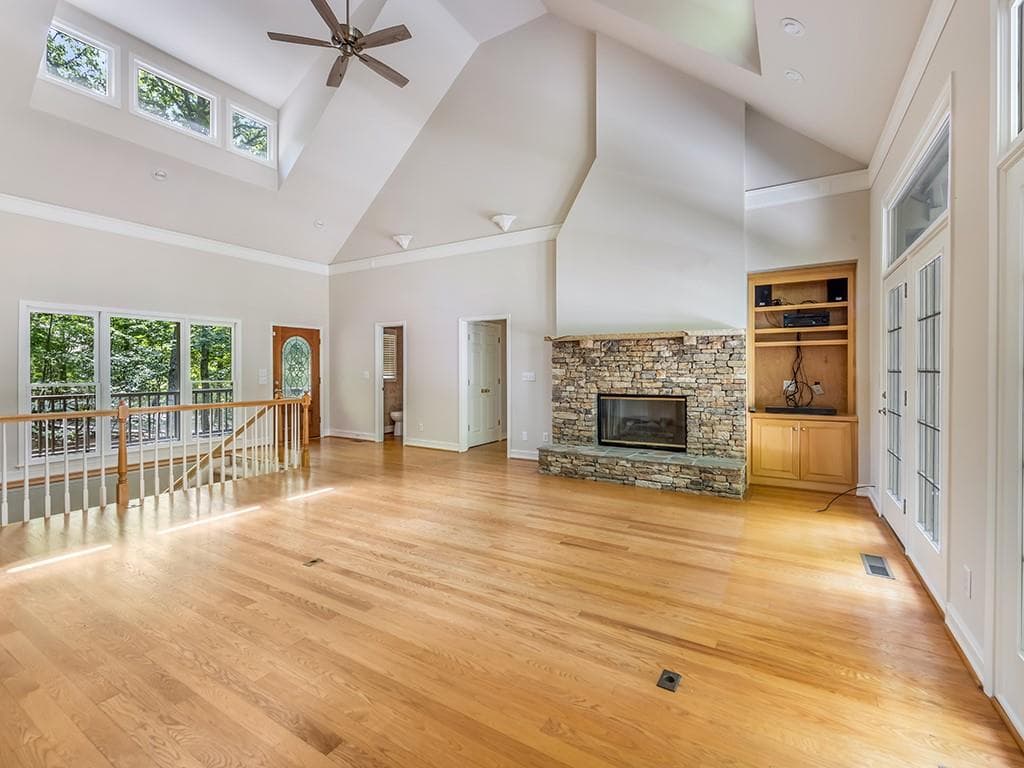 3 bedroom, 4 bathroom, 2,900 sq ft single family residence for sale at 158 Canacaught Place, Big Canoe, GA 30143 — photo 5
