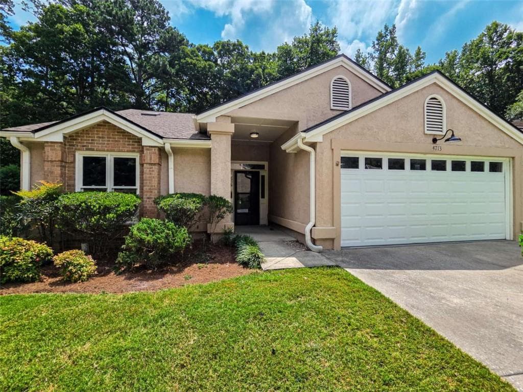 2 bedroom, 2 bathroom, 1,630 sq ft townhouse sold at 4713 Canaans Way, Union City, GA 30291
