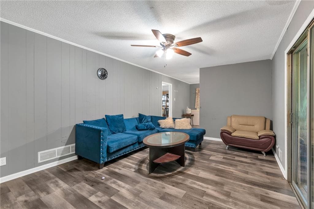 3 bedroom, 2 bathroom, 1,832 sq ft single family residence for sale at 4854 Rosewood Drive, Lilburn, GA 30047 — photo 7