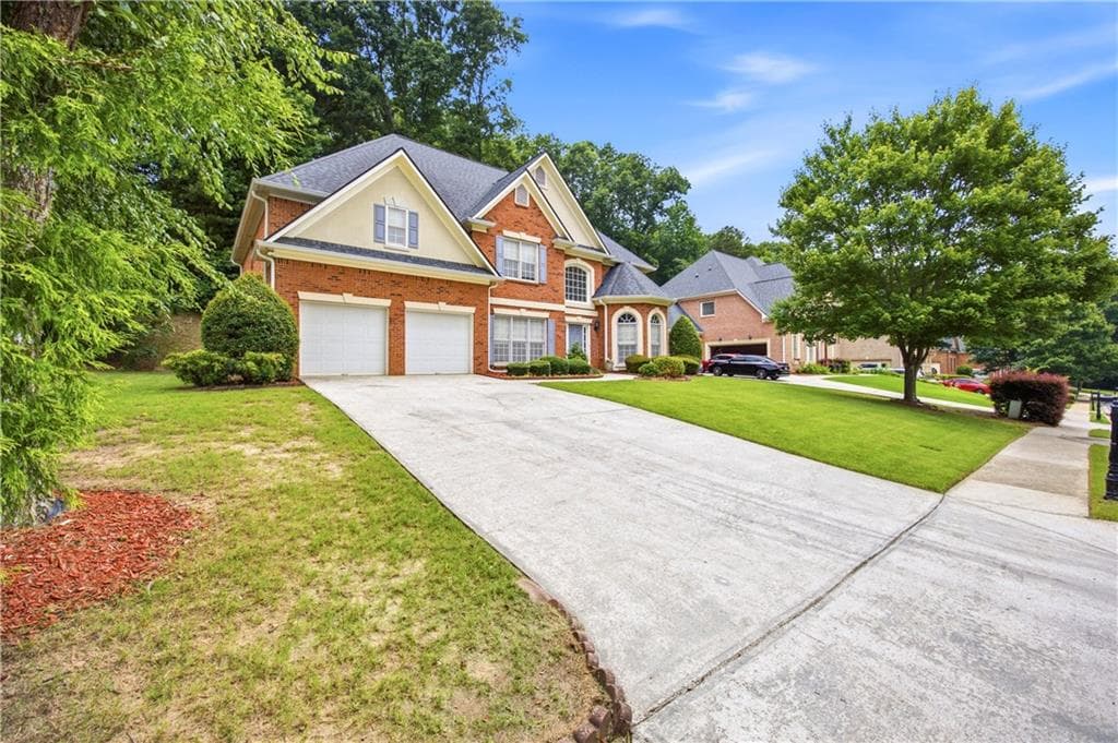 5 bedroom, 5 bathroom, 3,521 sq ft single family residence for sale at 1345 Cresthaven Lane, Lawrenceville, GA 30043 — photo 2