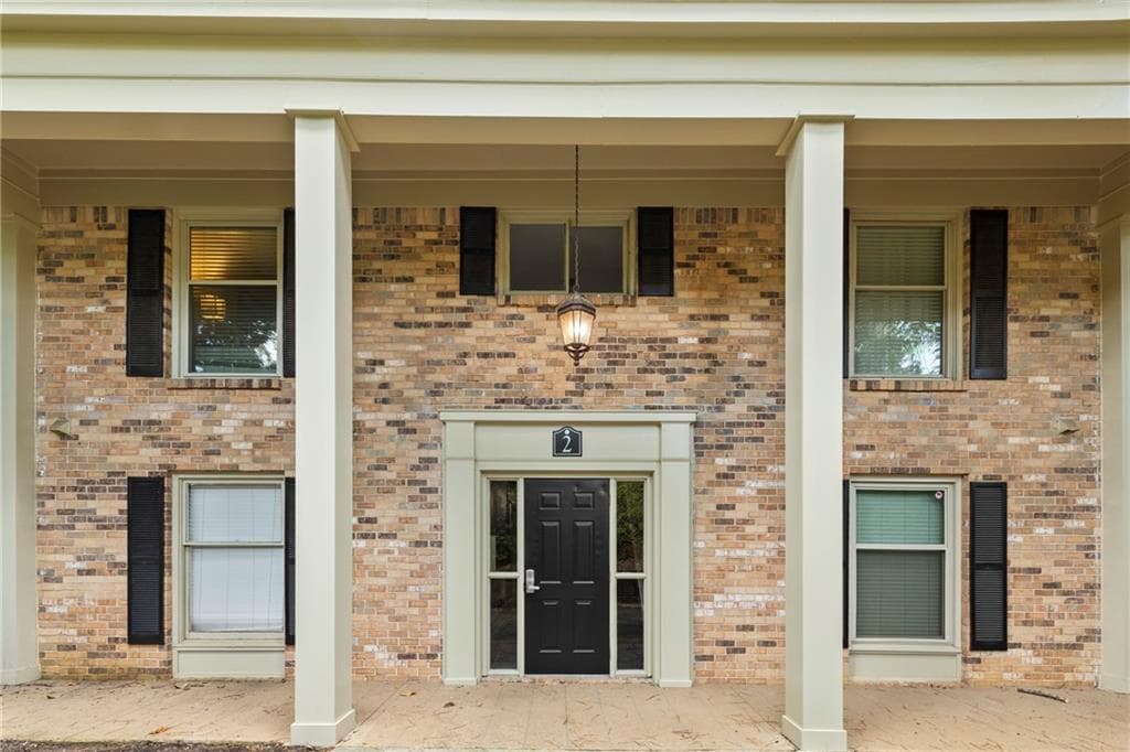 2 bedroom, 1 bathroom, 868 sq ft condominium for sale at 3650 Ashford Dunwoody Road 214, Atlanta, GA 30319