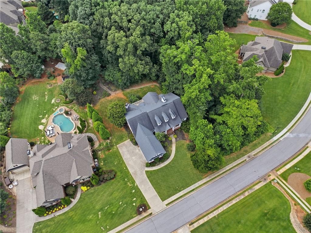 4 bedroom, 3 bathroom, 3,148 sq ft single family residence for sale at 5105 Stefan Ridge Way, Buford, GA 30519 — photo 3