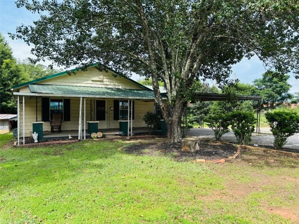 3 bedroom, 2 bathroom, 1,630 sq ft single family residence for sale at 5355 Salem Road, Covington, GA 30016 — photo 1 of 5