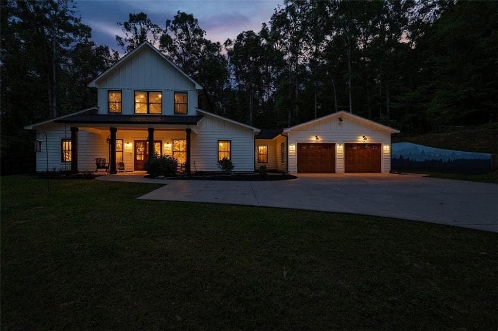 3 bedroom, 3 bathroom, 2,574 sq ft single family residence for sale at 1684 Fairview Road, Jasper, GA 30143
