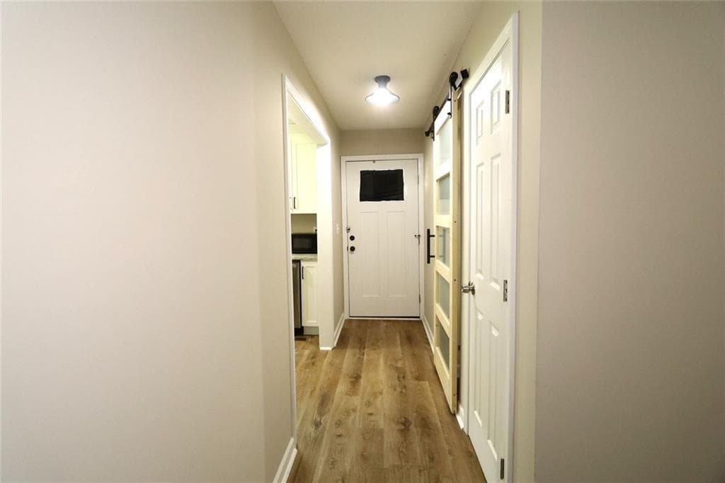3 bedroom, 2 bathroom, 1,120 sq ft single family residence for sale at 3572 Orbit Court, Ellenwood, GA 30294 — photo 3