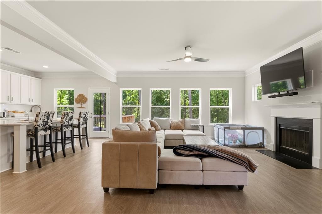 5 bedroom, 5 bathroom, 2,997 sq ft single family residence for sale at 778 Laurel Cove Drive, Hoschton, GA 30548 — photo 5