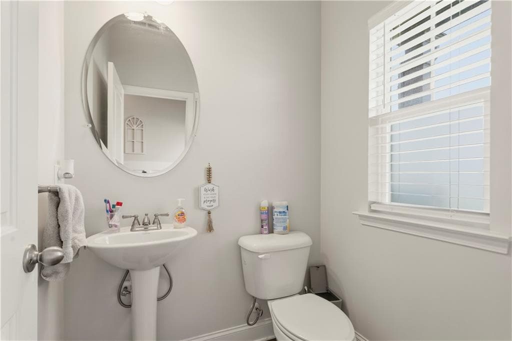 5 bedroom, 5 bathroom, 2,997 sq ft single family residence for sale at 778 Laurel Cove Drive, Hoschton, GA 30548 — photo 10
