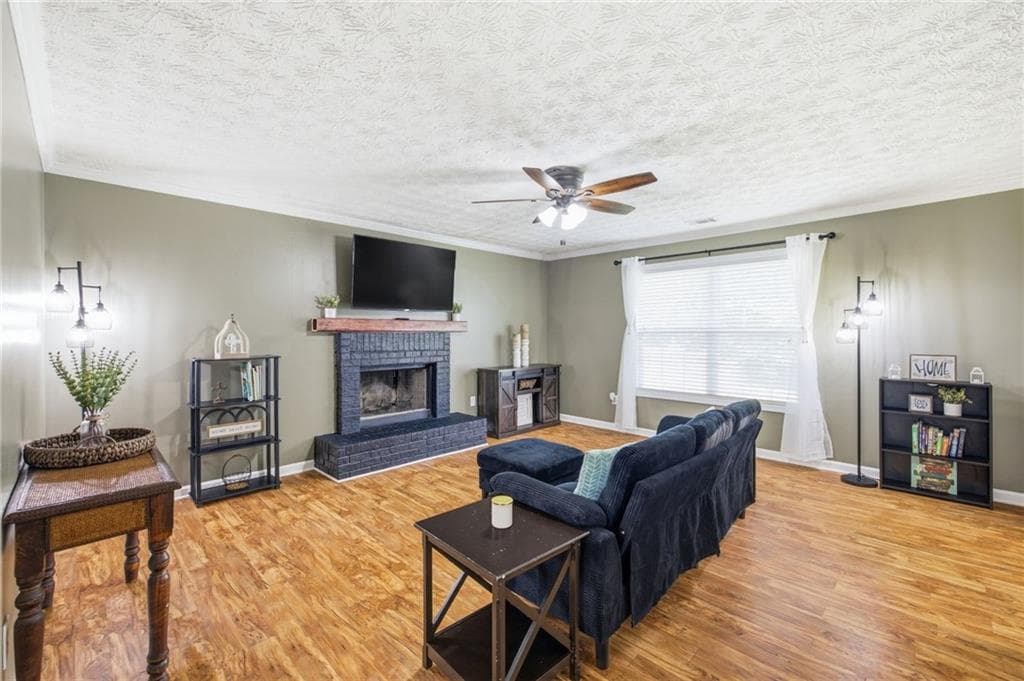 4 bedroom, 3 bathroom, 2,123 sq ft single family residence for sale at 3456 Garden Manor Drive, Loganville, GA 30052 — photo 7
