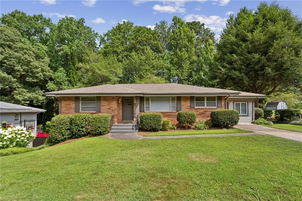 3 bedroom, 3 bathroom, 1,226 sq ft single family residence for sale at 3690 Wisteria Lane, Smyrna, GA 30082