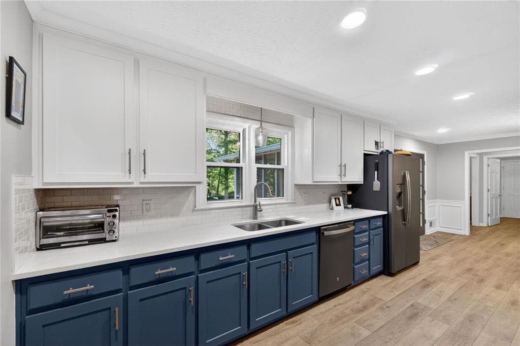 4 bedroom, 3 bathroom, 3,354 sq ft single family residence for sale at 1235 Buice Drive, Lilburn, GA 30047 — photo 6