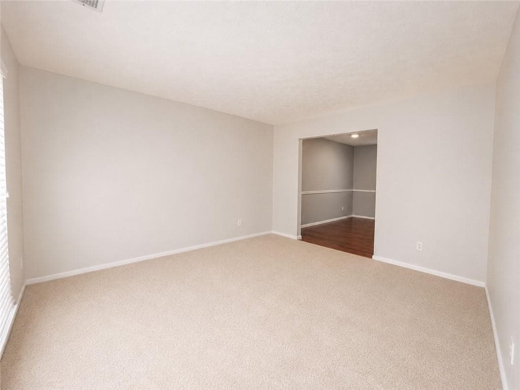 4 bedroom, 3 bathroom, 2,373 sq ft single family residence under contract at 6675 Princeton Park Court, Lithonia, GA 30058 — photo 4