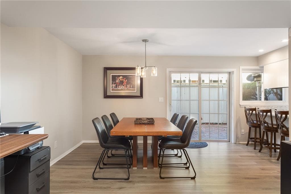 3 bedroom, 3 bathroom, 1,794 sq ft condominium for sale at 7312 Cardigan Circle, Sandy Springs, GA 30328 — photo 10