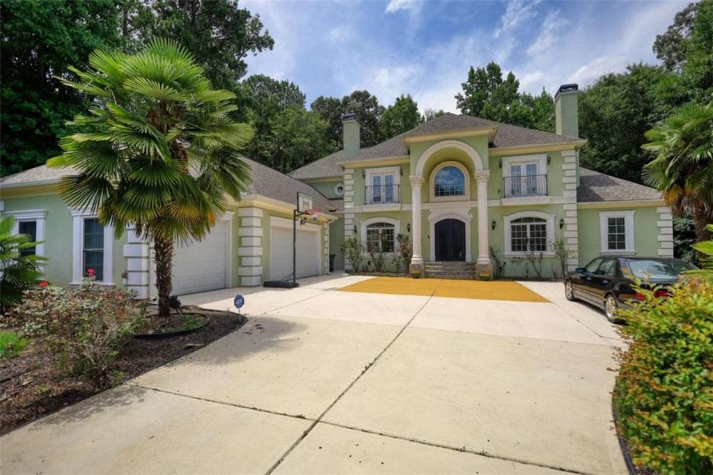 4 bedroom, 5 bathroom, 5,431 sq ft single family residence for sale at 1816 Gateway Drive, Loganville, GA 30052 — photo 5
