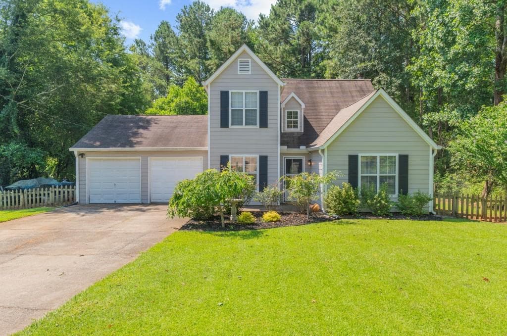 3 bedroom, 2 bathroom, 1,316 sq ft single family residence sold at 503 E Lake Court, Woodstock, GA 30188