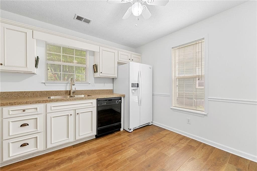 3 bedroom, 2 bathroom, 1,549 sq ft condominium for rent at 3040 Majestic Park Court, Duluth, GA 30096 for $2,000 a month — photo 3