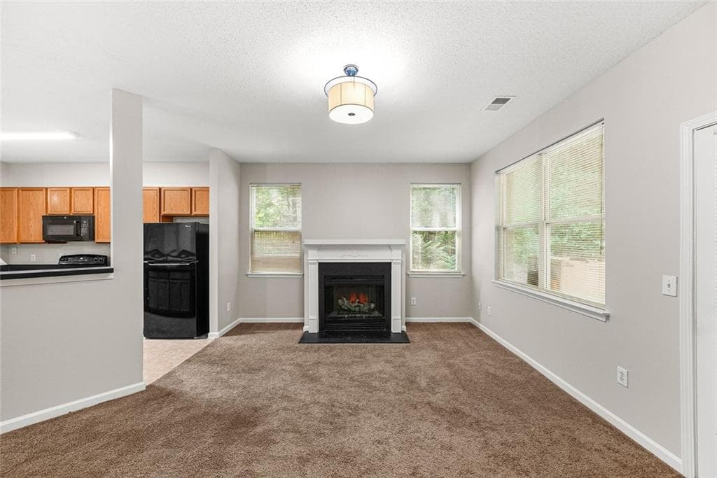 3 bedroom, 3 bathroom, 1,370 sq ft townhouse for sale at 1618 Bayrose Circle, Atlanta, GA 30344 — photo 10