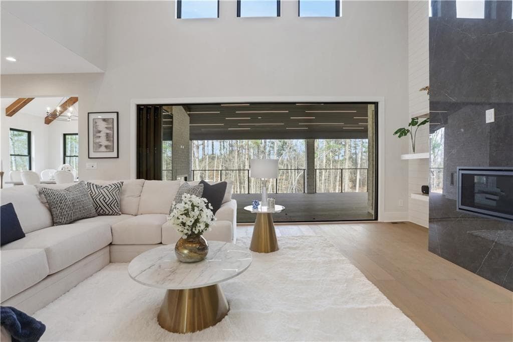 6 bedroom, 7 bathroom, 10,200 sq ft single family residence for sale at 15794 Thompson Road, Milton, GA 30004 — photo 9