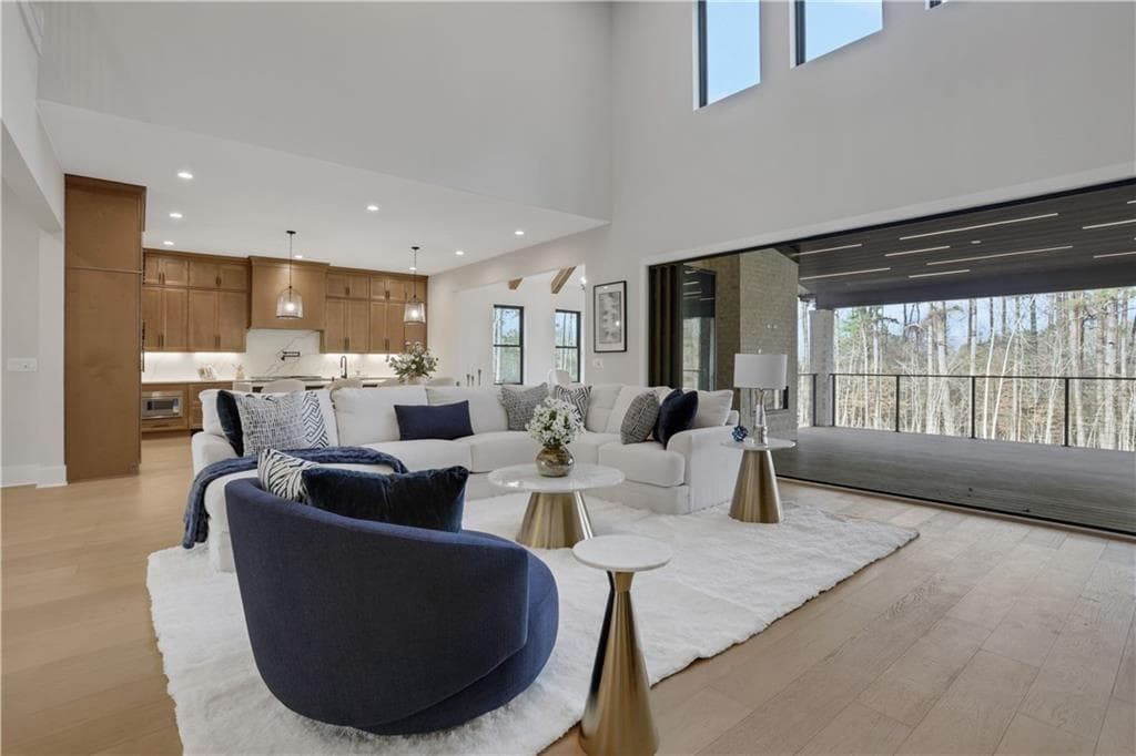 6 bedroom, 7 bathroom, 10,200 sq ft single family residence for sale at 15794 Thompson Road, Milton, GA 30004 — photo 10