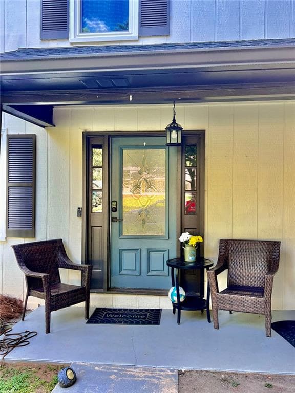 5 bedroom, 3 bathroom, 2,437 sq ft single family residence for sale at 130 Bainbridge Trail, Roswell, GA 30076 — photo 10
