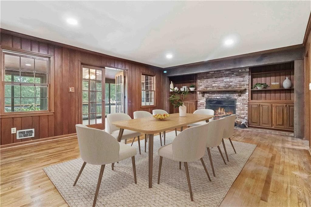 5 bedroom, 4 bathroom, 3,942 sq ft single family residence for sale at 1367 Lansdowne Court, Marietta, GA 30008 — photo 5