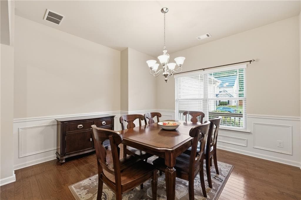 3 bedroom, 2 bathroom, 3,393 sq ft single family residence for sale at 3406 Lynne Road, Powder Springs, GA 30127 — photo 5