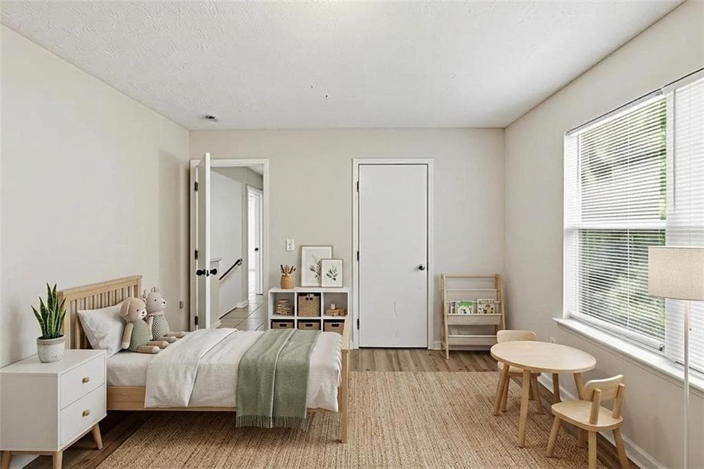 4 bedroom, 2 bathroom, 1,872 sq ft single family residence under contract at 5550 Panola Place, Lithonia, GA 30058 — photo 5