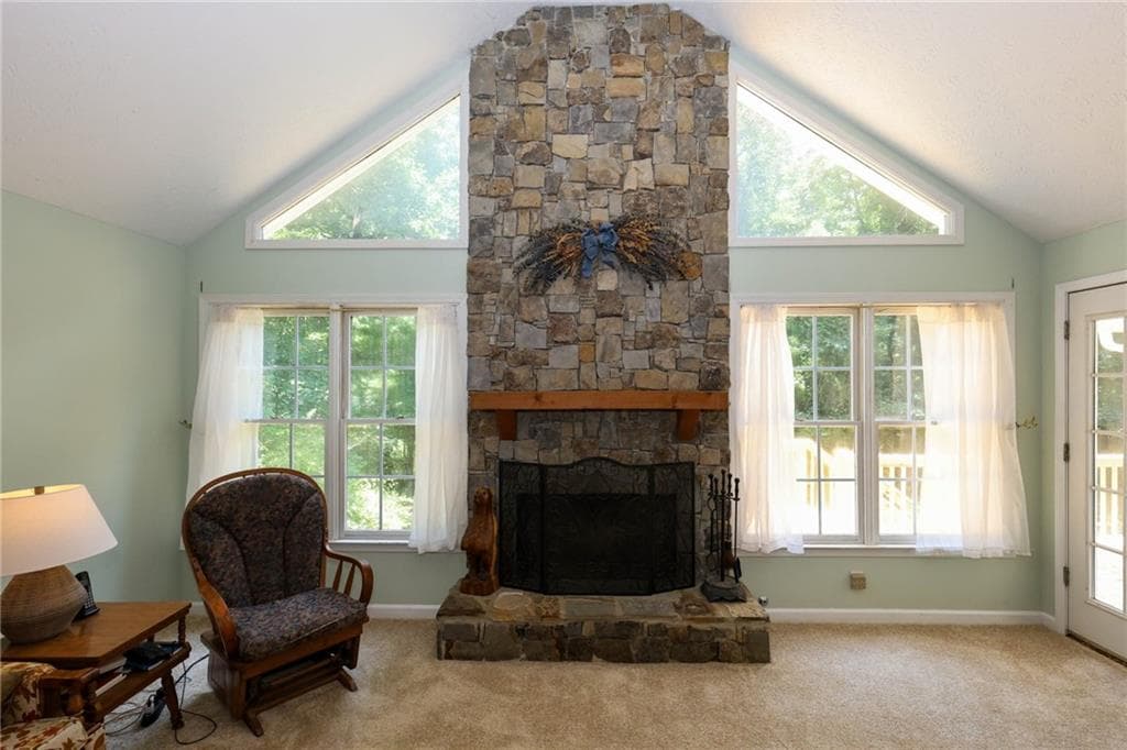 3 bedroom, 2 bathroom, 2,000 sq ft single family residence for sale at 2804 Dock Side Court, Lawrenceville, GA 30045 — photo 9