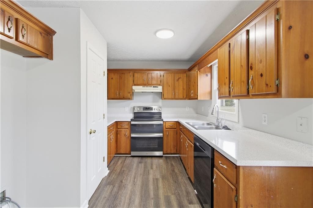 3 bedroom, 2 bathroom, 1,284 sq ft single family residence for sale at 15 Fairfield Lane, Cartersville, GA 30120 — photo 5
