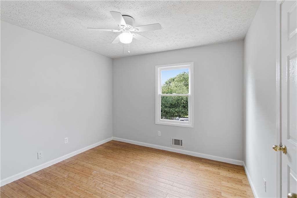 3 bedroom, 2 bathroom, 1,284 sq ft single family residence for sale at 15 Fairfield Lane, Cartersville, GA 30120 — photo 10