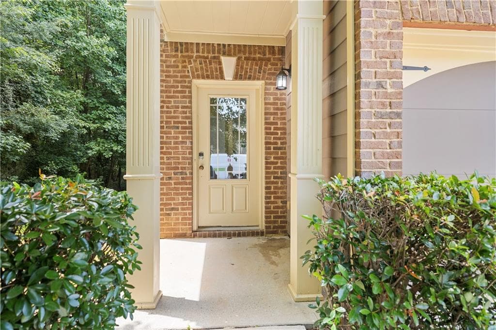 3 bedroom, 3 bathroom, 2,004 sq ft townhouse for rent at 1110 Pepper Lane, Lawrenceville, GA 30044 for $2,500 a month — photo 3