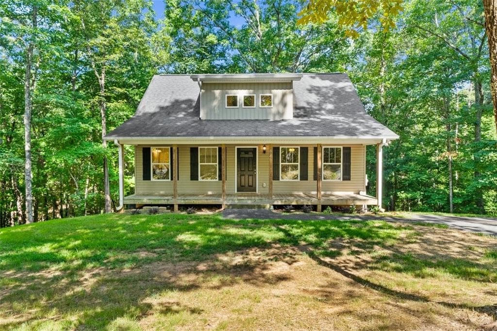 3 bedroom, 2 bathroom, 1,518 sq ft single family residence sold at 280 Sleepy Hollow Road, Dahlonega, GA 30533