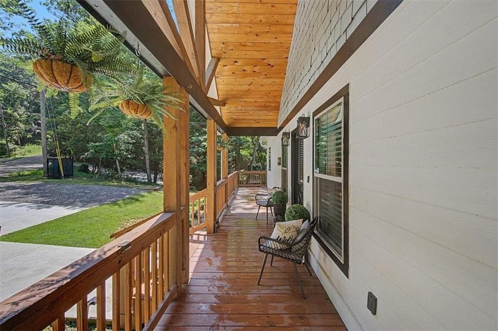 4 bedroom, 3 bathroom, 3,000 sq ft single family residence for sale at 617 Zenith Trail, Ellijay, GA 30540 — photo 2