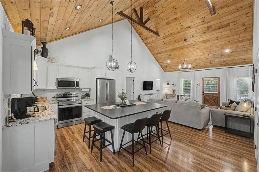 4 bedroom, 3 bathroom, 3,000 sq ft single family residence for sale at 617 Zenith Trail, Ellijay, GA 30540 — photo 9