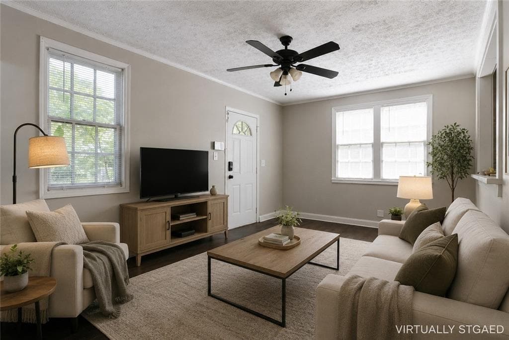 3 bedroom, 2 bathroom, 1,203 sq ft single family residence under contract at 1383 Almont Drive, Atlanta, GA 30310 — photo 2