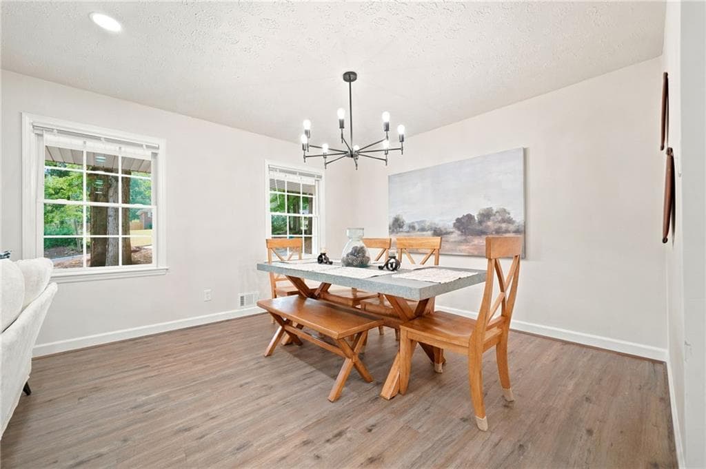 4 bedroom, 4 bathroom, 3,000 sq ft single family residence under contract at 7215 Sinyard Road, Lithia Springs, GA 30122 — photo 8