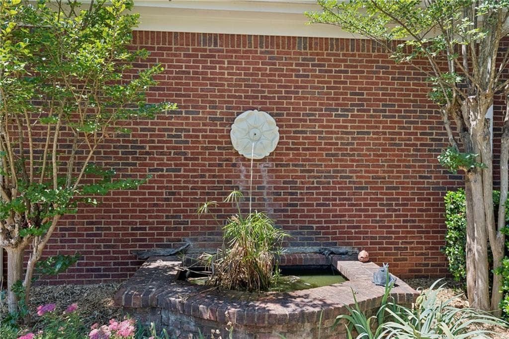 4 bedroom, 4 bathroom single family residence for sale at 850 IVY RIDGE Drive, Loganville, GA 30052 — photo 2