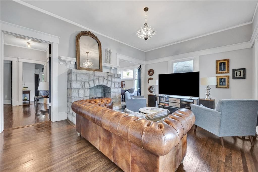 3 bedroom, 2 bathroom, 1,696 sq ft single family residence for sale at 1248 Lucile Avenue, Atlanta, GA 30310 — photo 6