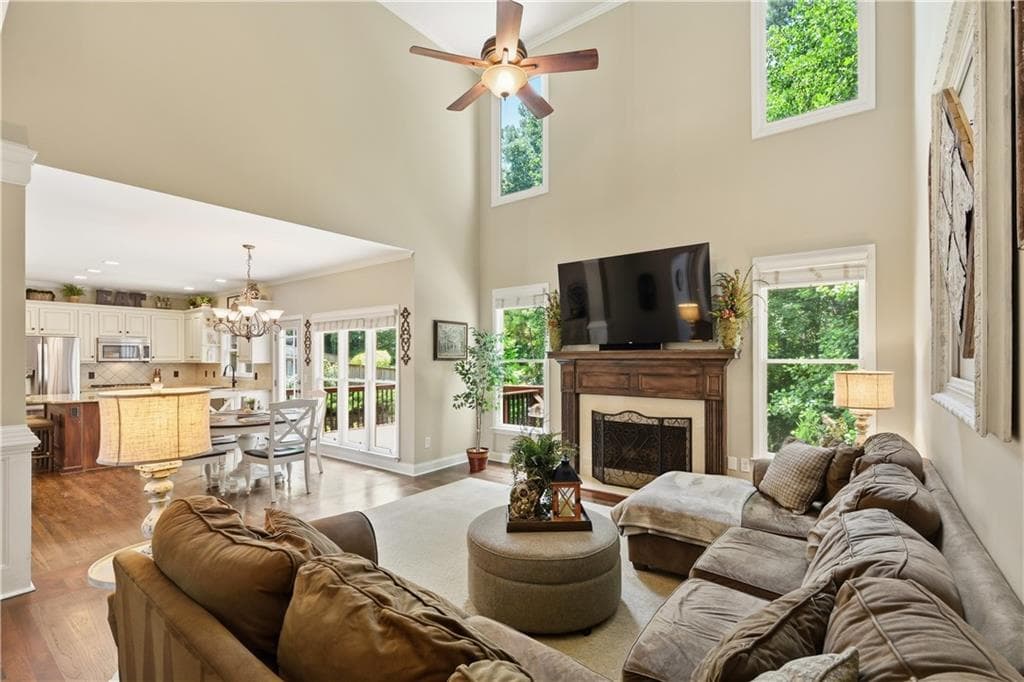 6 bedroom, 4 bathroom, 4,492 sq ft single family residence for sale at 515 Lakewood Court, Canton, GA 30114 — photo 5