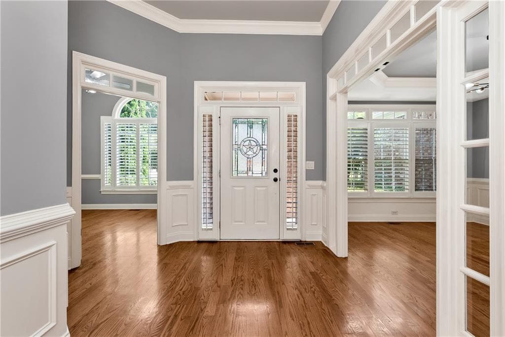 4 bedroom, 4 bathroom, 3,268 sq ft single family residence for sale at 4897 Shellnut Path, Hoschton, GA 30548 — photo 4