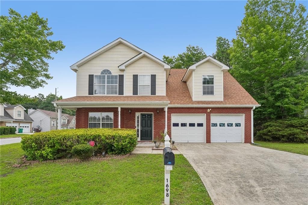 4 bedroom, 3 bathroom, 1,992 sq ft single family residence sold at 1698 Cutters Mill Way, Lithonia, GA 30058