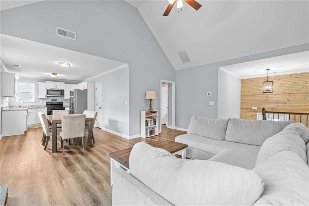 4 bedroom, 3 bathroom, 1,834 sq ft single family residence for sale at 129 Grizzly Trail, Carrollton, GA 30117 — photo 9