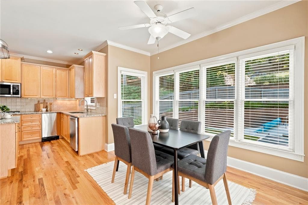 6 bedroom, 5 bathroom, 5,419 sq ft single family residence for sale at 803 Rocky Ridge Court, Canton, GA 30114 — photo 9