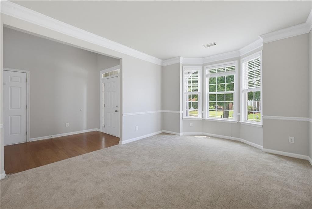 5 bedroom, 3 bathroom, 3,238 sq ft single family residence for sale at 3470 Drayton Manor Run, Lawrenceville, GA 30046 — photo 7
