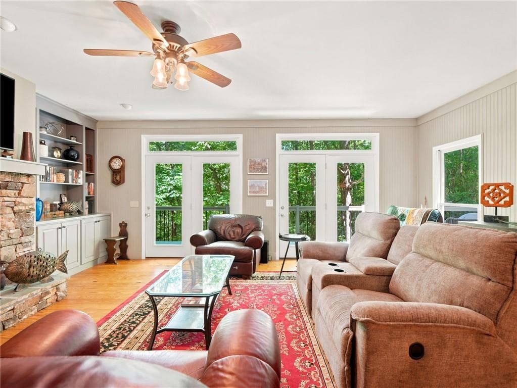 5 bedroom, 3 bathroom, 2,438 sq ft single family residence for sale at 278 Bellflower Drive, Jasper, GA 30143 — photo 4