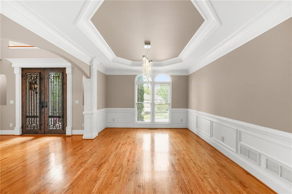 6 bedroom, 5 bathroom, 5,206 sq ft single family residence for sale at 4528 Mossey Drive, Lithonia, GA 30038 — photo 8