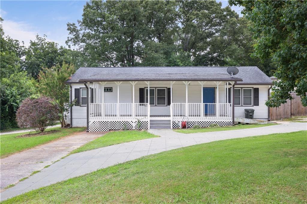 3 bedroom, 2 bathroom, 2,092 sq ft single family residence sold at 1142 Barnes Mill Road, Marietta, GA 30062